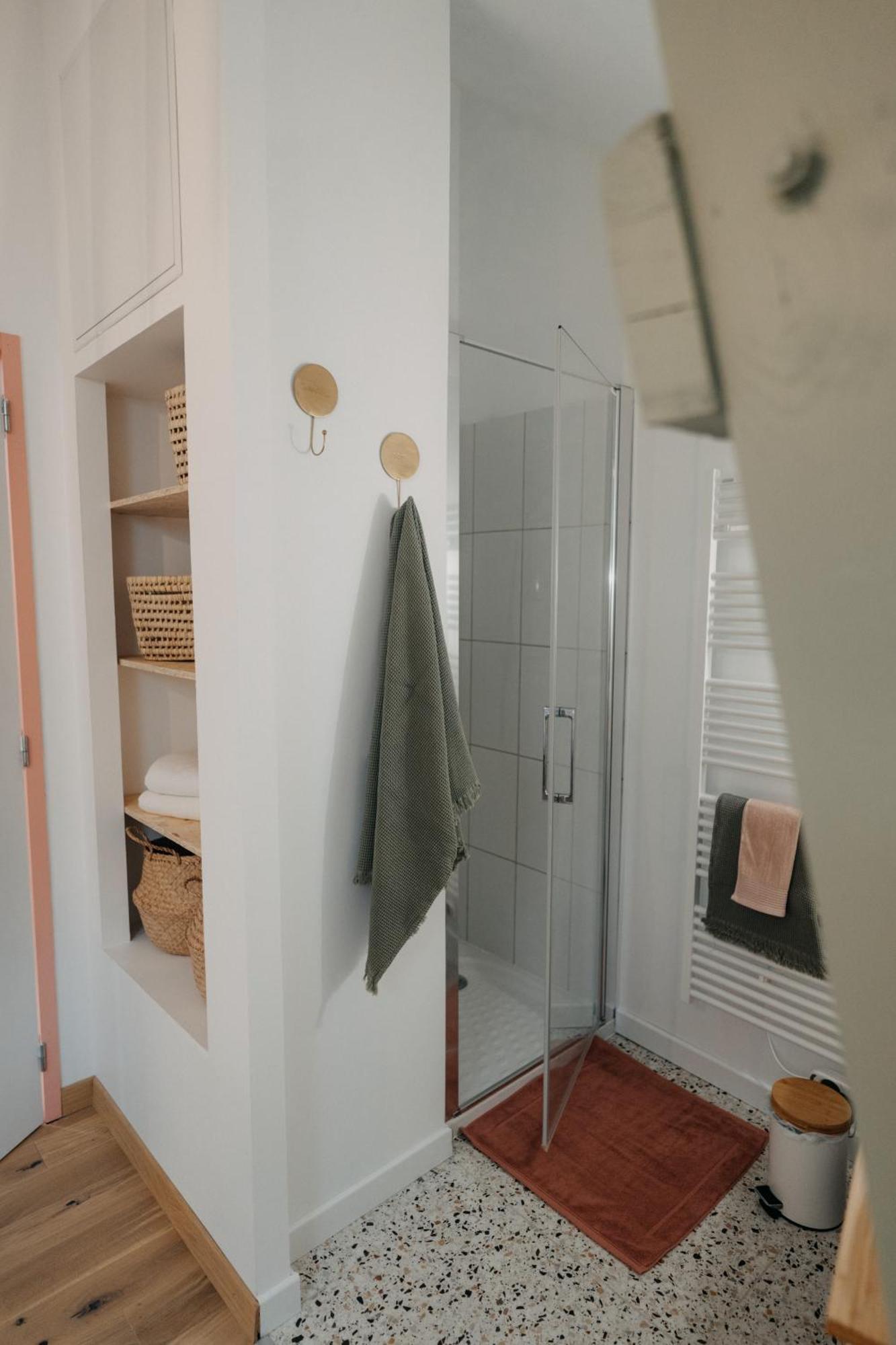 Apartment Grange Petite Brise Bord De